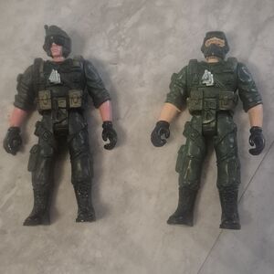 G.I. Joe Military Soldier Action Figures Lot of 2 Hasbro Army Infantry 4” Loose